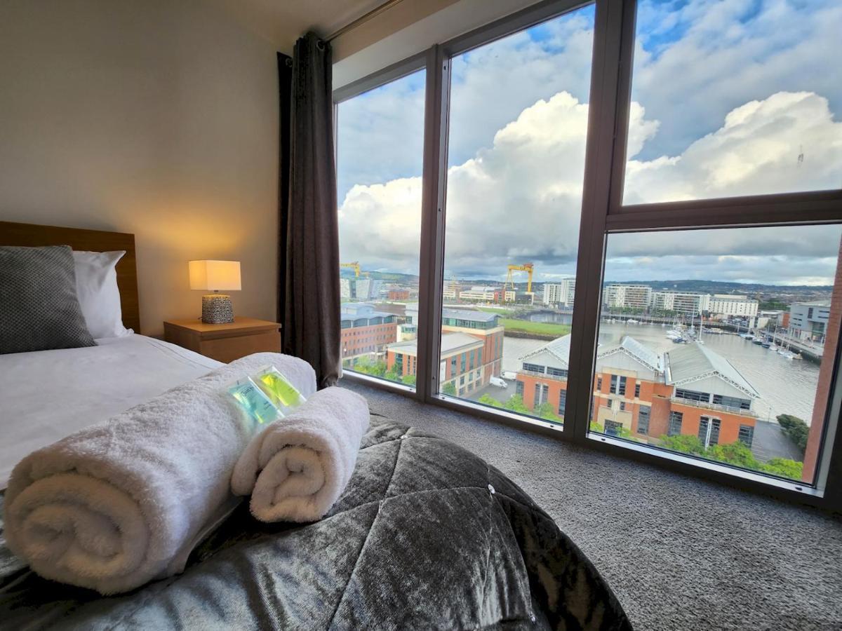 벨파스트 Pass The Keys Stunning Penthouse With Balcony Sunset Views 아파트 외부 사진